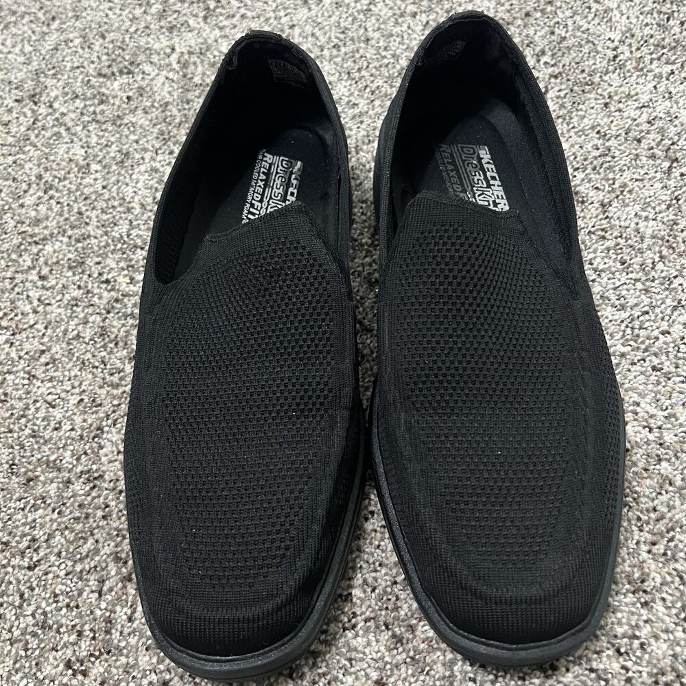 Skechers Men 9 DressKnit Relaxed Fit Black Slip On Loafers Memory Foam 65294 BBK
